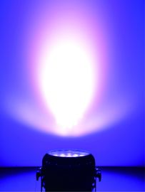 18 * 10w Rgbw 4in1 IP65 Su geçirmez Dış Mekan LED Par Işık Zoom Dijital Görüntülü